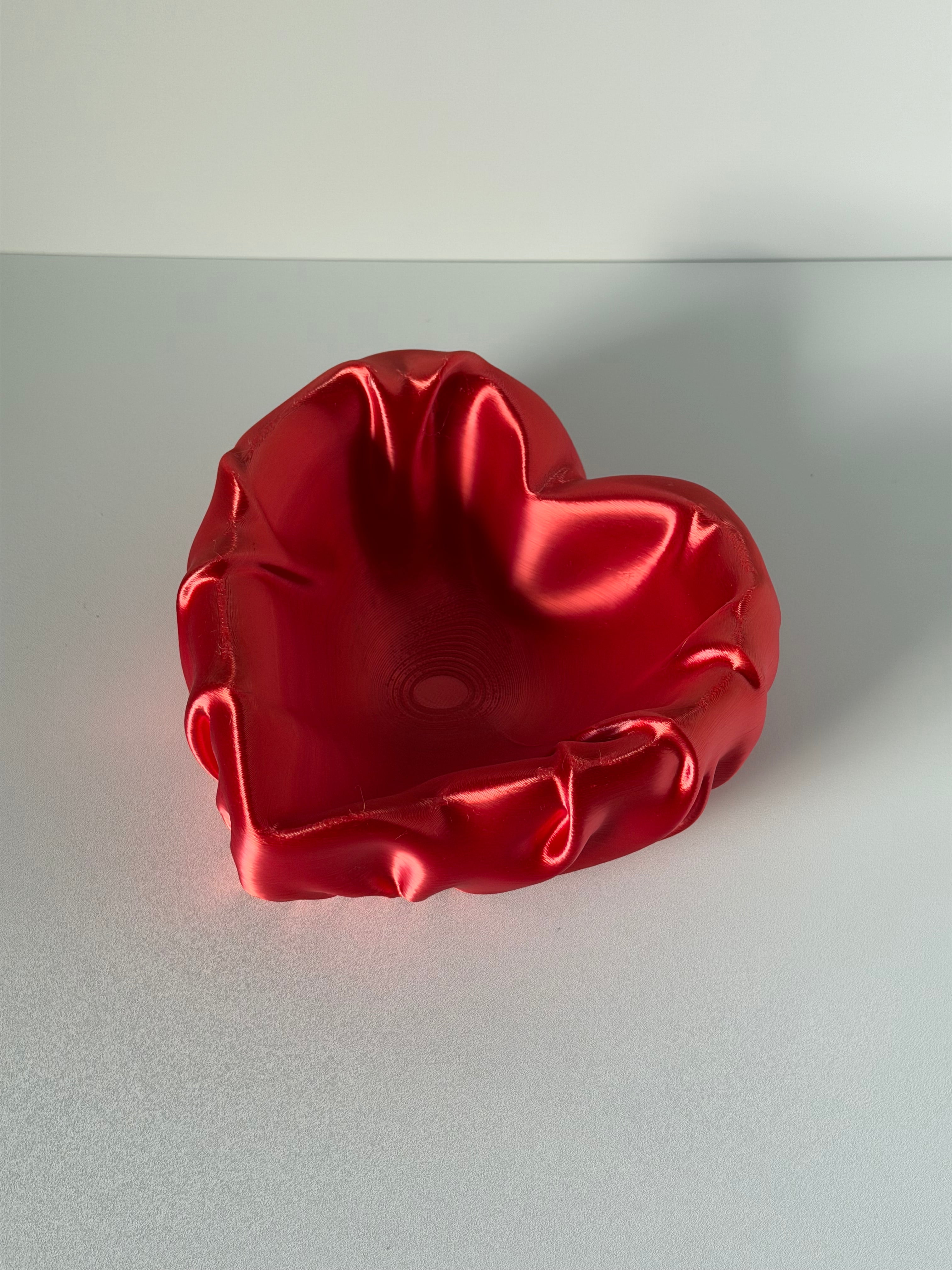 Silk Heart Jewelry Dish – Romantic Red