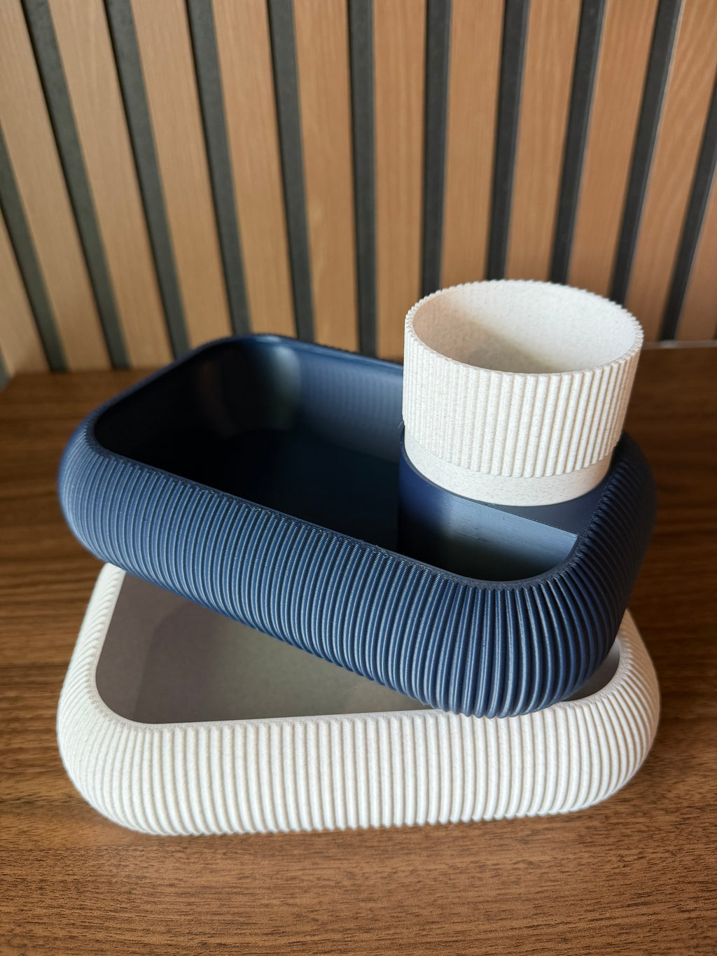 Double organizer