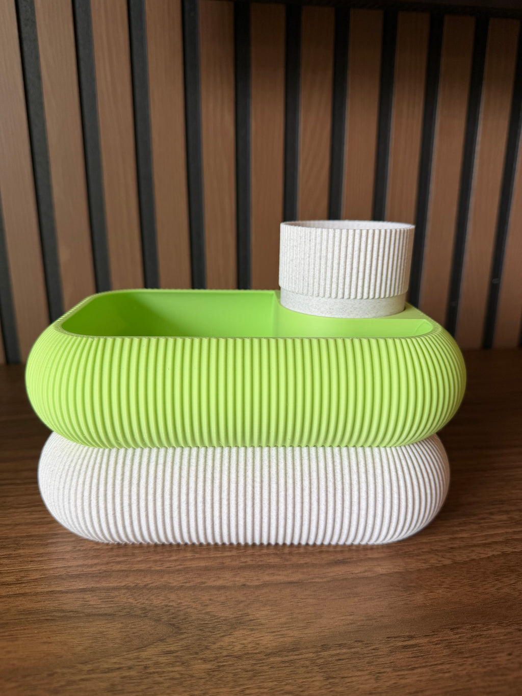 Double organizer