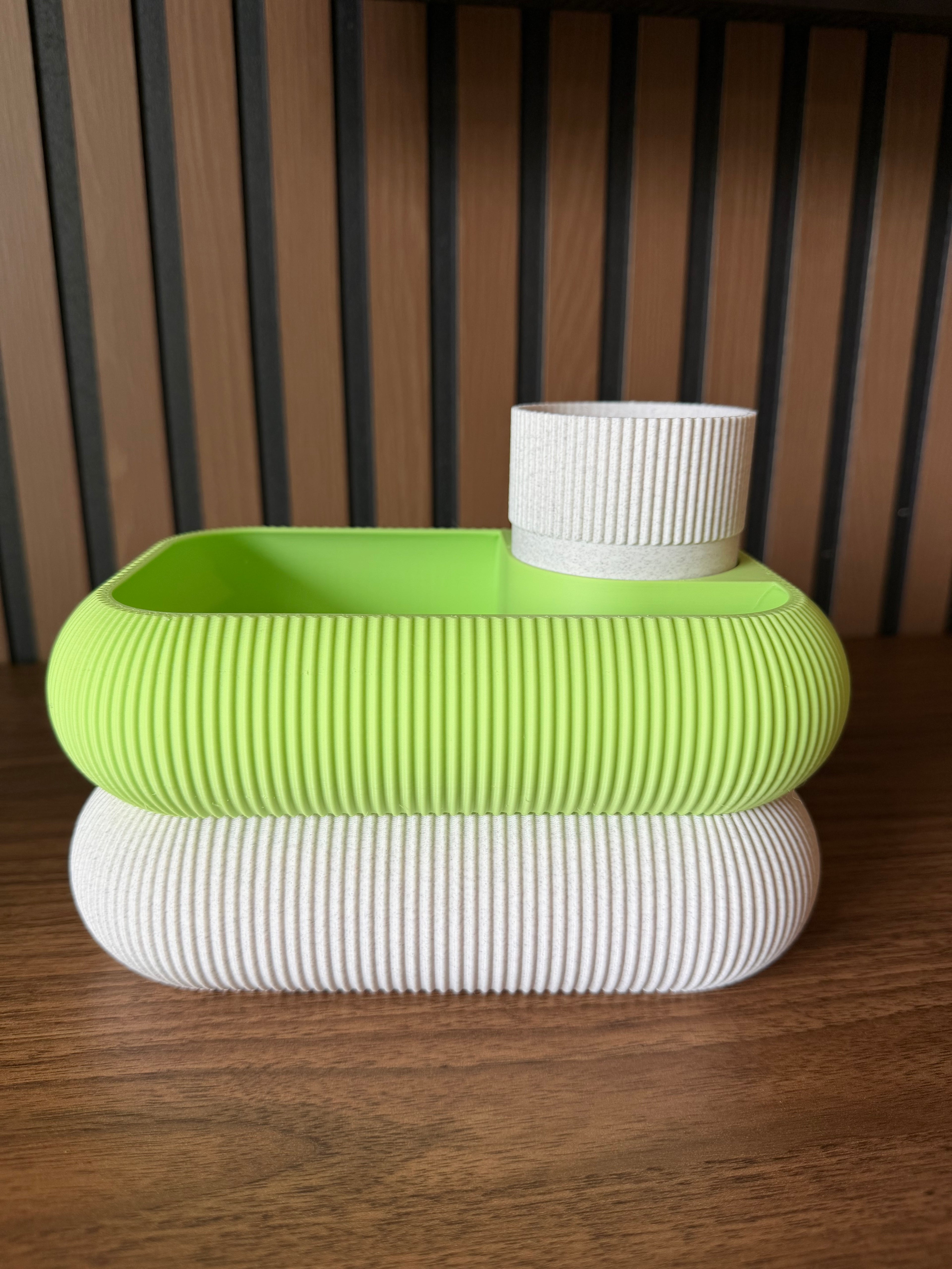 Double organizer