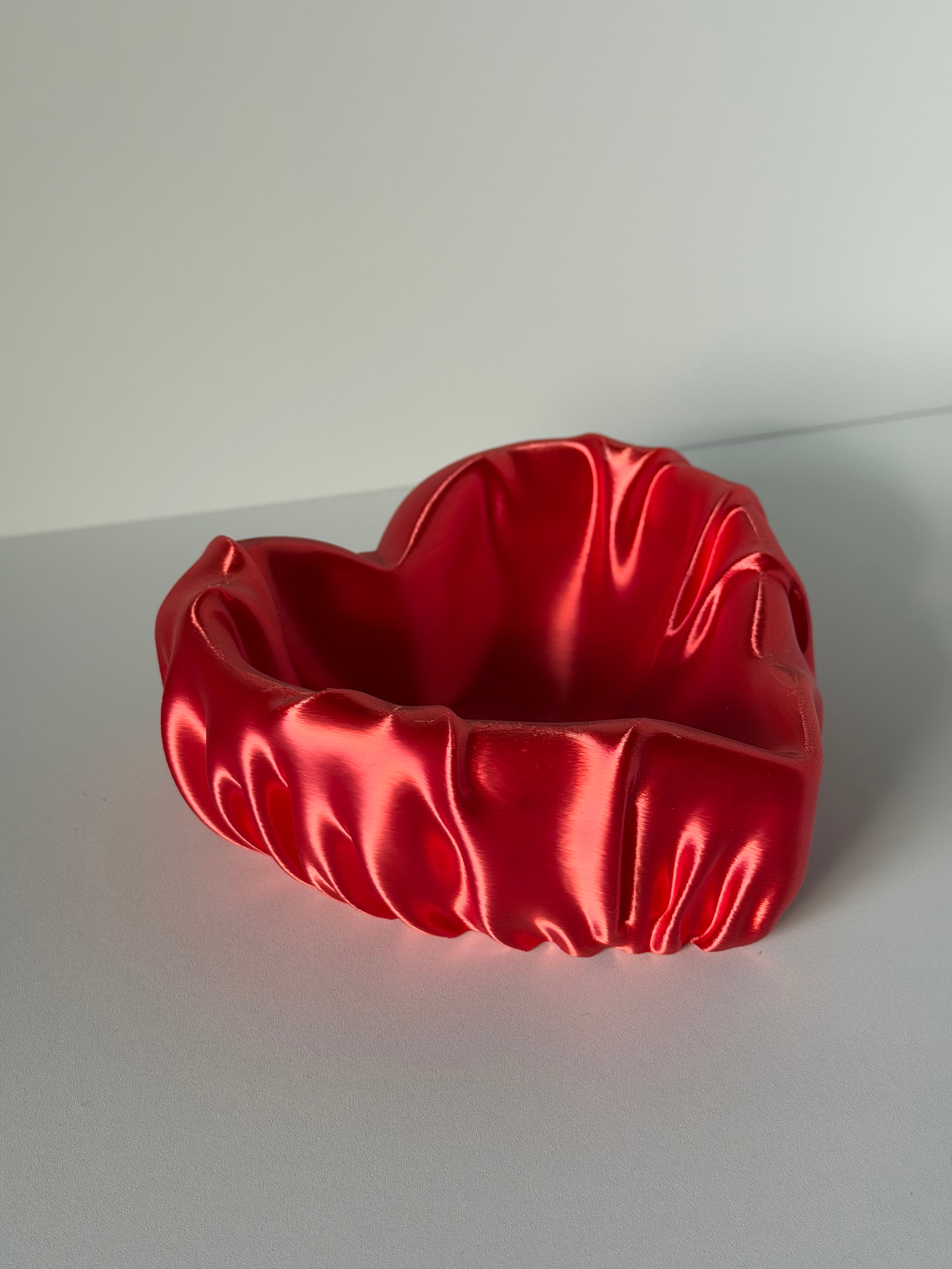 Silk Heart Jewelry Dish – Romantic Red