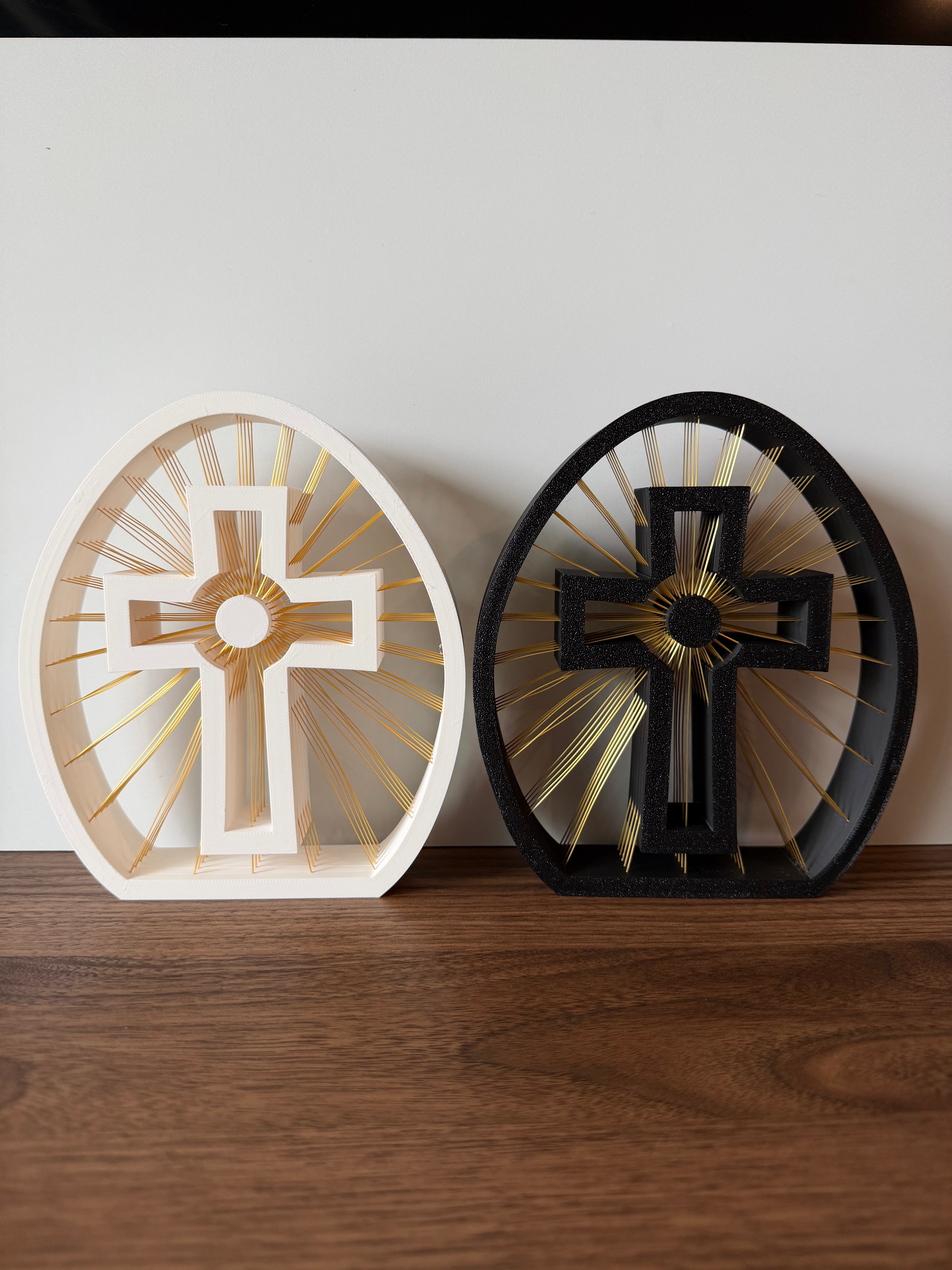 Christian Cross Sunburst Table Decor – Faith-Inspired Home Decoration